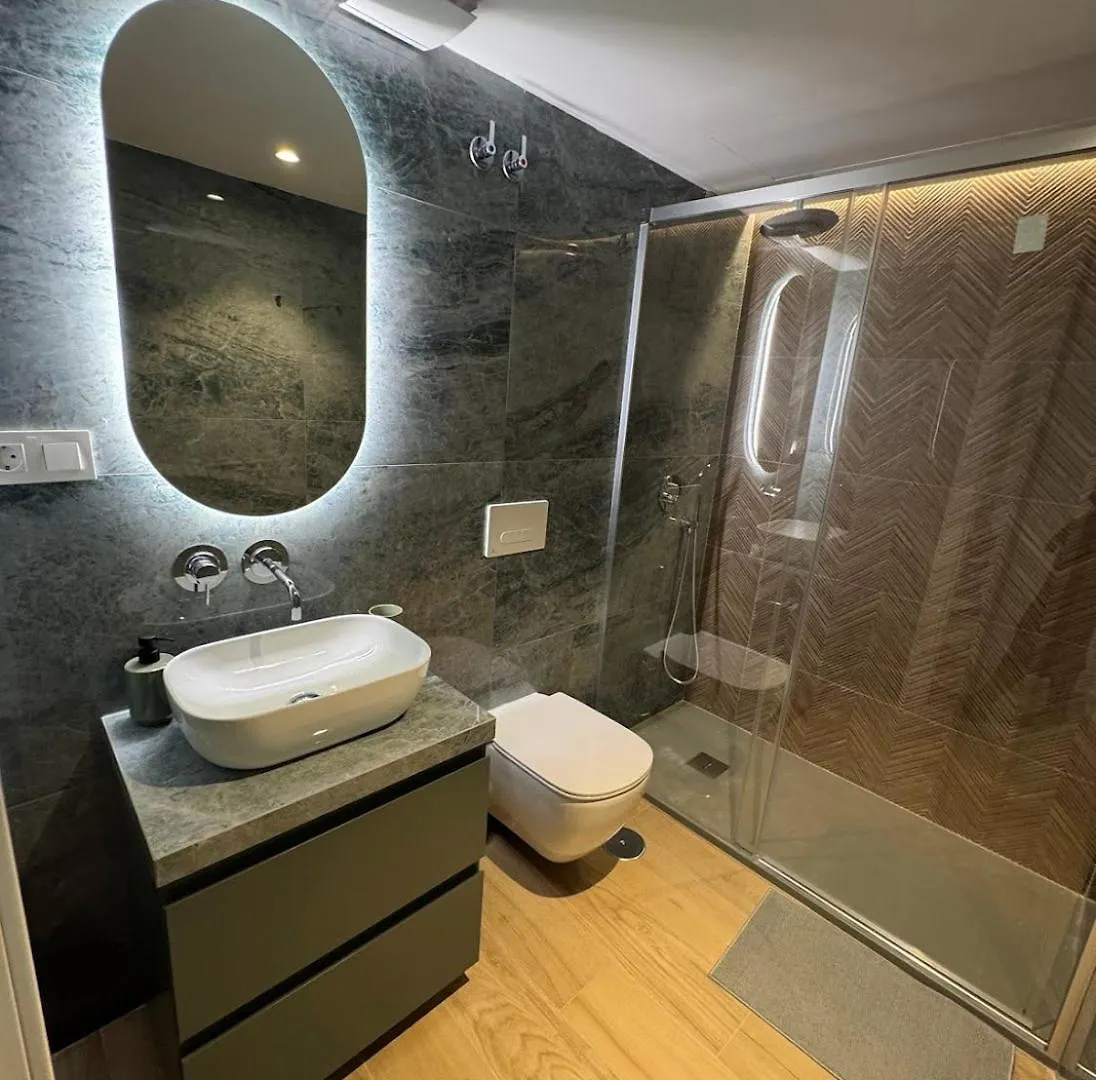 Apartamento Con Terraza Soho Centro マラガ アパート