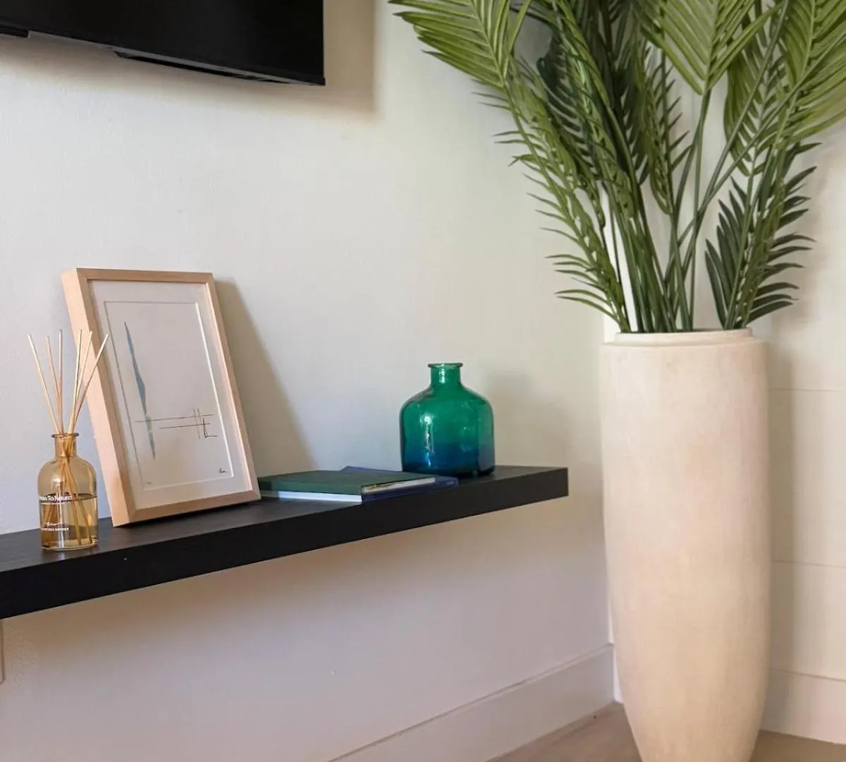 Apartamento Con Terraza Soho Centro マラガ